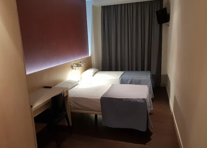 酒店 环球酒店 *
