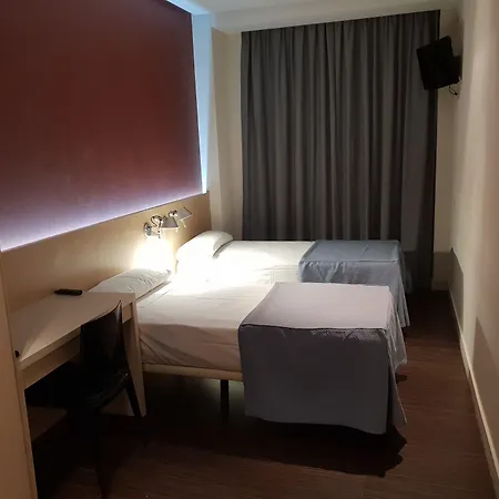 Otel El Globo 2*